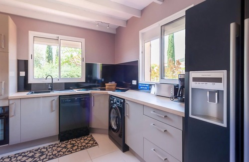 Callian House | Tom's Villas: Villa Isclawa in Callian, Seasonal Rental, 6 Guests, Lake, Pool, Golf