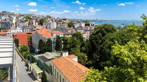 Taksim Hotel | Tomtom Suites