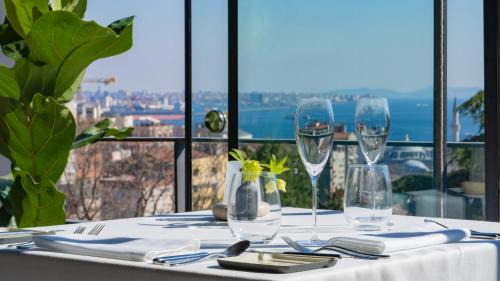 Taksim Hotel | Tomtom Suites
