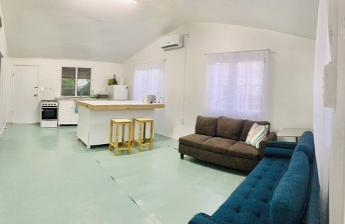 Nuku'alofa Cottage | Tonga Coral Cottage - Entire Place