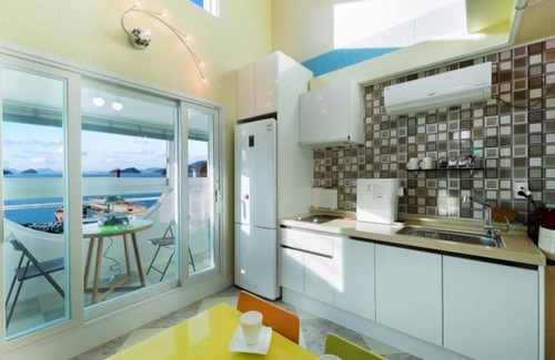 Urikkae House | Tongyeong Mediterranean Spa Pension