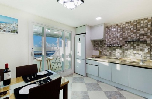 Urikkae House | Tongyeong Mediterranean Spa Pension