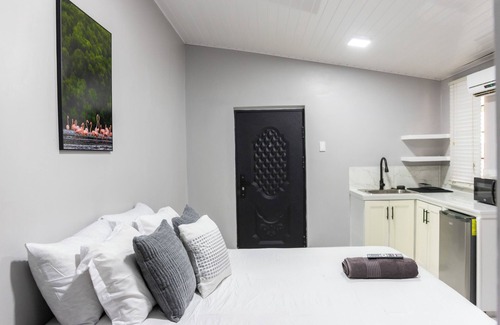 Petit Valley House | Tony's Guest House
