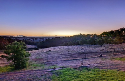 Thomson Brook House | Toonakarta - Expansive, secluded getaway with stunning sunsets