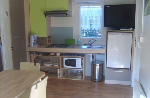 Thoiras House | TOP COMFORT Mobilhome 35m² on private land with trees of 800 M². private pool
