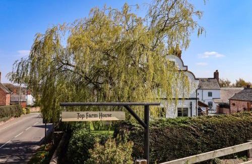 Felton House | Top Farm House