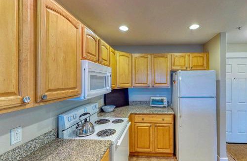 Westport Apartment | Top Floor - All The Views - 2 Bed 2 Bath Apartment in Westport