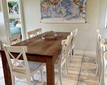 Casuarina Apartment | Top-floor beachside apartment with views