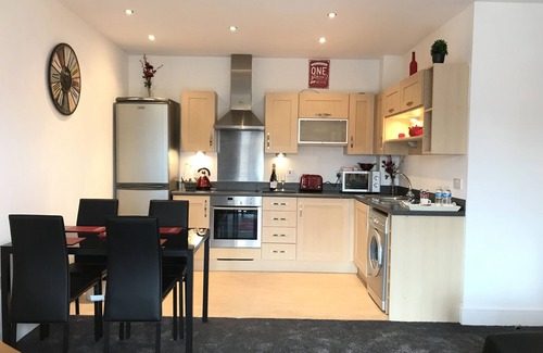 Derby Apartment | Top Floor Deluxe - With City Views