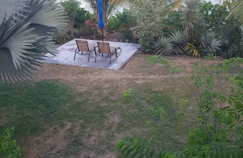 Arawak Hill Villa | Top floor sea view studio fantastic viewnn
