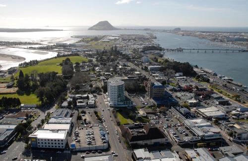 Tauranga Bed & Breakfast | Top Of The Town Bed & Breakfast