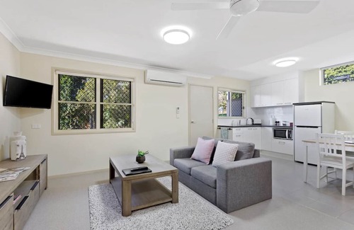 Maleny Apartment | Top Rated Maleny: The Tallowood at The Guesthouse