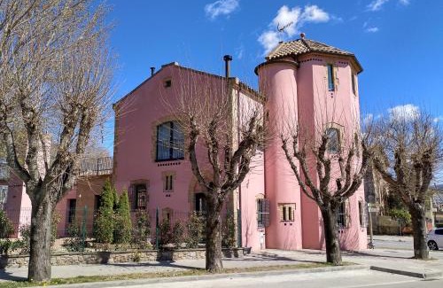 Tona Apartment | Torre de la Ferrería