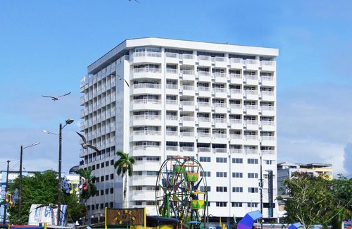 Uramba National Park Hotel | Torre Mar