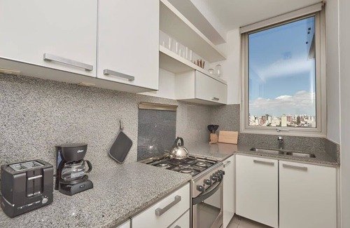 Nunez Apartment | Torre Montagna - Stylish 1BR with balcony in Nunez