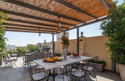 Rione XVI Ludovisi Apartment | Toscana 5 - FromHometoRome