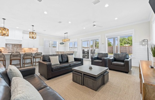 Laguna Beach House | Totally Beachin Pet Friendly Beach House - Private Pool, Beach, Fall Special
