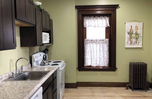 St. Marys House | Totally Restored Historic Home In Town