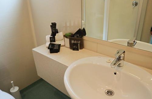 Trentham Hotel | Totara Lodge
