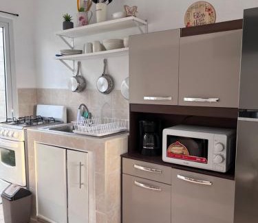 Santa Ana Apartment | Toto's House, near Mall Las Ramblas
