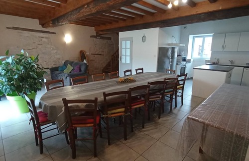 Saint-Benigne House | Tournesol - Saint-benigne
