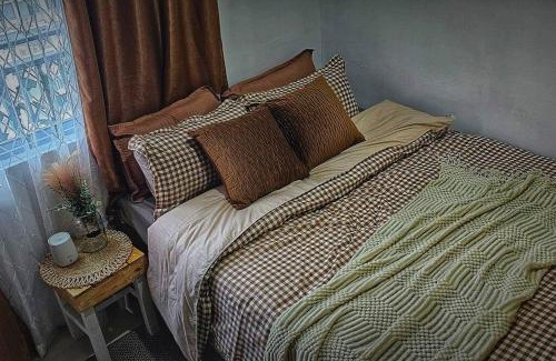 Santo Cristo Apartment | Tower 4-1708, K3 Staycation at Grass Residences
