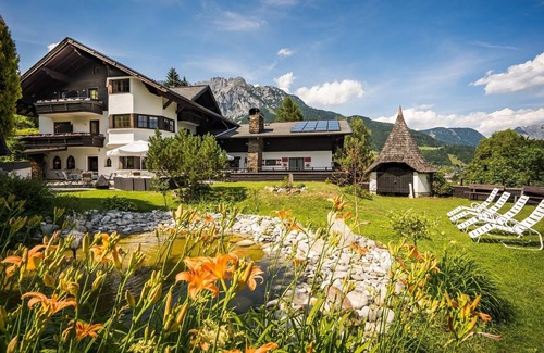Groebming Cottage | Tower room with balcony - Landhaus St. Georg