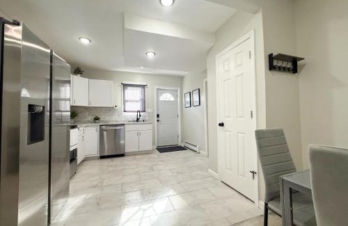 Newton Apartment | Town & Country Andover NJ Area-1st Floor 2 Bedroom