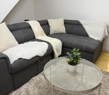 Mapperley House | Town house close to city centre