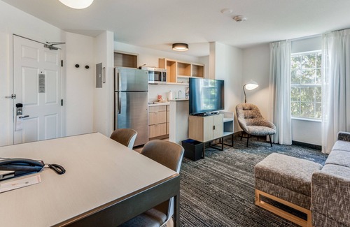 North Arlington Hotel | TownePlace Suites by Marriott Dallas Arlington North