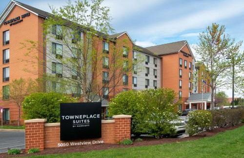 Ballenger Creek Hotel | TownePlace Suites by Marriott Frederick