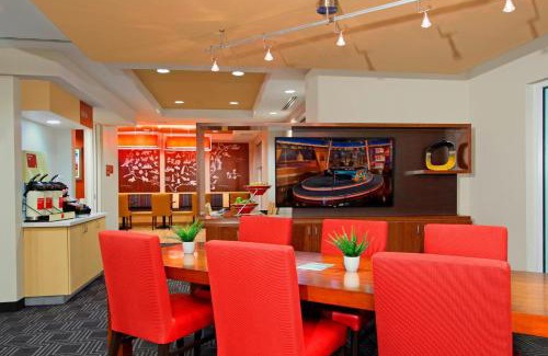 Harvey Hotel | TownePlace Suites by Marriott New Orleans Harvey/West Bank