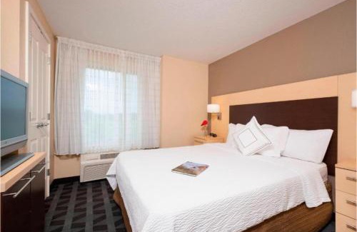 Johnston Hotel | TownePlace Suites Des Moines Urbandale
