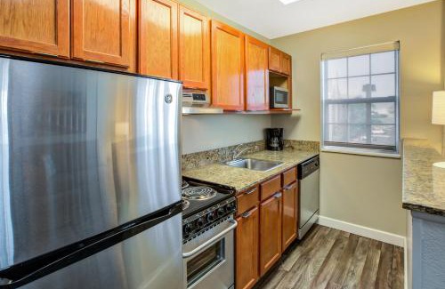 Sterling Heights Hotel | TownePlace Suites Detroit Sterling Heights
