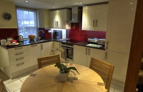 Elterwater Cottage | TOWNFOOT COTTAGE, pet friendly, with open fire in Langdale