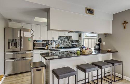 Beavercreek Condo | Townhome 10 Mi to WPAFB & Dayton!