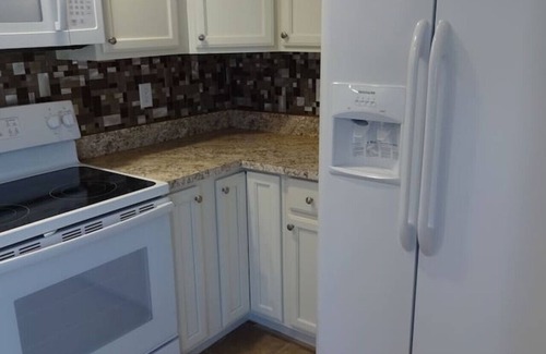 Altoona House | Townhouse close to PSU Altoona and UPMC