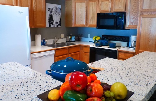 Jackson House | Townhouse, Downtown Jackson Hole By The Ski Slopes, 5 Miles To Grand Teton Park