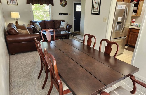 Karns House | Townhouse is ready and waiting for your East TN adventure; work or relaxation.