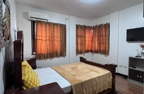 Lucap House | Townhouse Villa a Subsidiary of Alonas Traditional Home