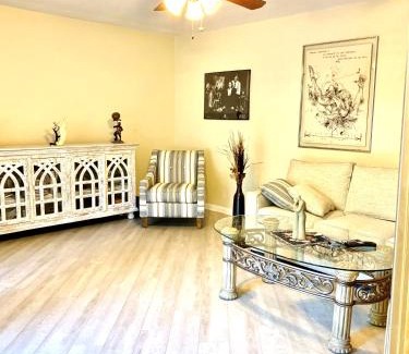 Tamarac Apartment | Townhouse with Private Patio