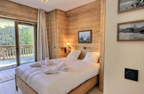 Meribel-Mottaret Apartment | Très beau 4 pièces à Méribel Mottaret - neuf, parking couvert, accès rapide aux pistes - FR-1-411-944