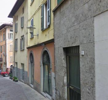 Lovere Old Town Apartment | Tra il Borgo e il Lago