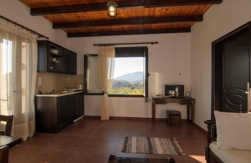 Anopolis Apartment | Traditional Apartments Madares