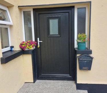 Kiltealy House | Traditional old style farmhouse