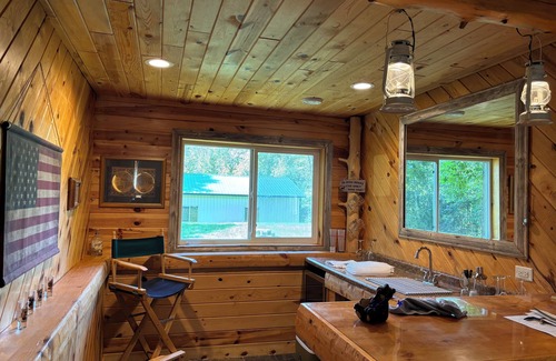 Deerwood House | Trailhead retreat is located near trails, lakes and near Heartland Hockey Camp.