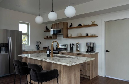 Zapata Cabin | Trails End Getaway · Modern Cabin w/Hot Tub near Sand Dunes Nat'l Park