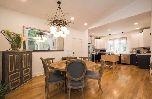 Hendersonville House | Tranquil 2BR Escape w/Zen Garden | Waterfall View