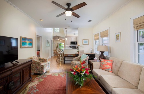Midtown House | Tranquil Beauty-Private Pool - Outside Lanai-Fenced Backyard-Beaches Nearby