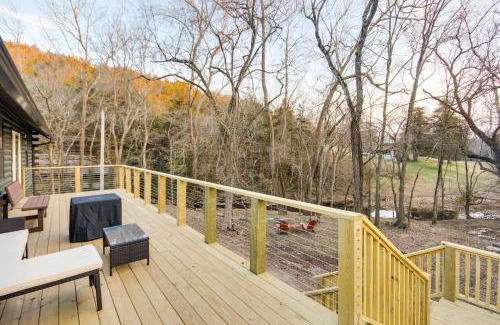 Pineville House | Tranquil Creekside Hideout Families Welcome!